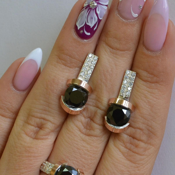 Срібний гарнітур з золотими накладками