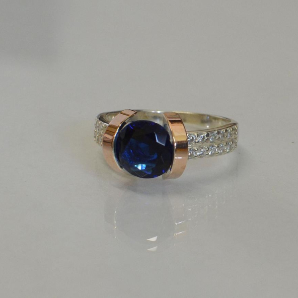 Срібна каблучка  зі вставками з золота