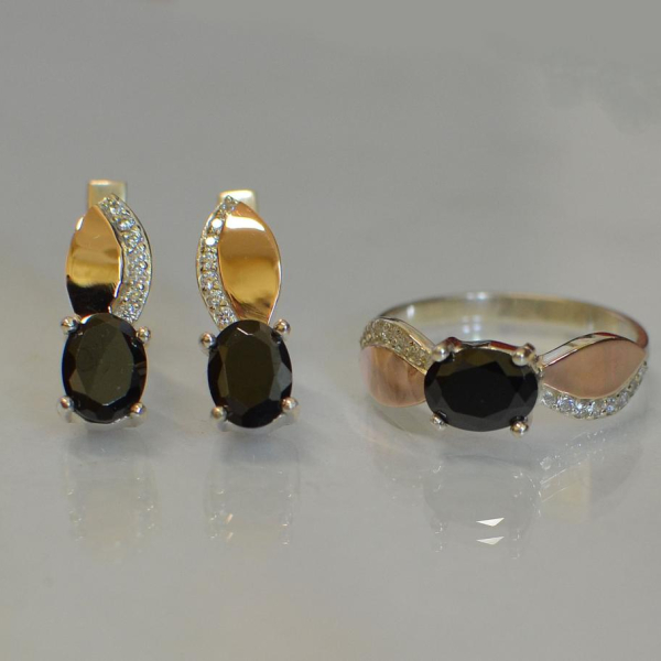 Срібний набір з золотими напайками