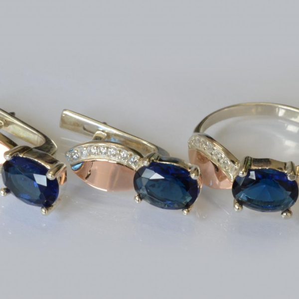 Срібний набір з золотими напайками