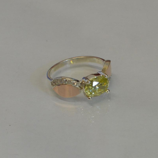 Срібна каблучка з пластинами із золота