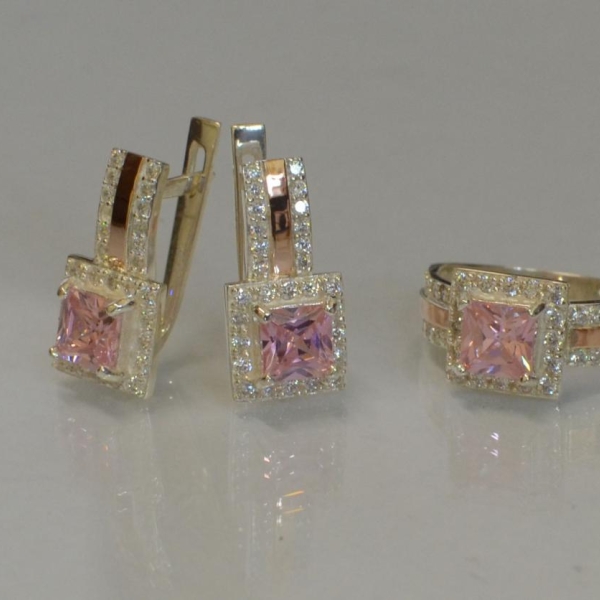 Срібний набір із золотими вставками