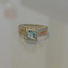 Серебряное кольцо с золотыми вставками