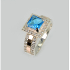 Серебряное кольцо с золотыми вставками