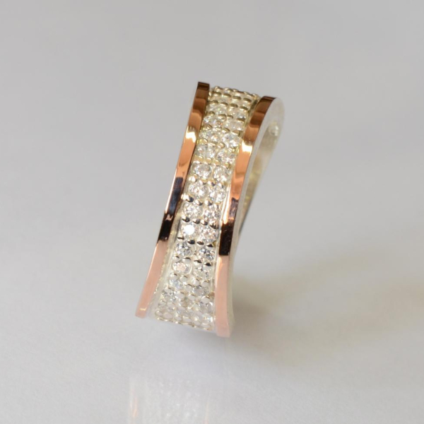 Срібна каблучка з накладками з золота