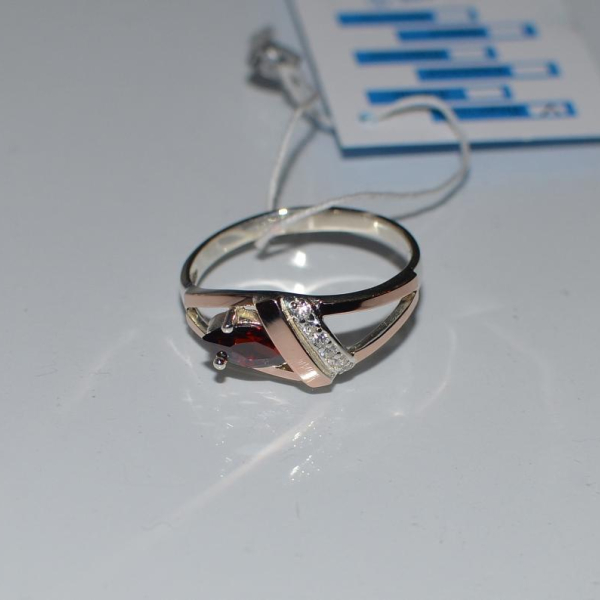 Срібна каблучка  зі вставками з золота