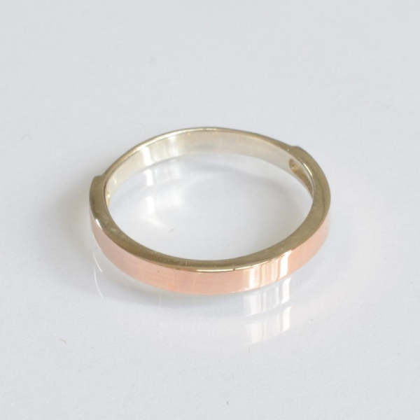 Срібна каблучка  с напайками из золота