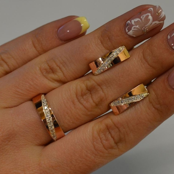 Срібний комплект із золотими вставками