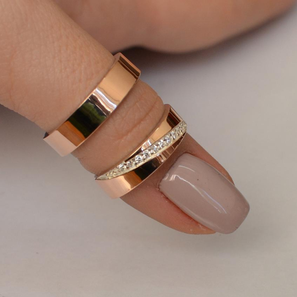 Пара срібних обручок