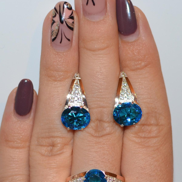 Срібний набір зі вставками з золота