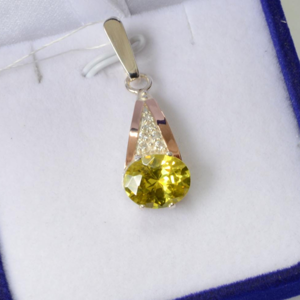 Серебряная подвеска с золотими вставками