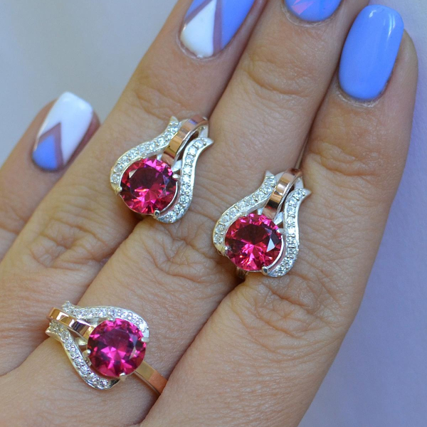 Срібний гарнітур з пластинами із золота