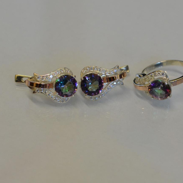 Срібний гарнітур з пластинами із золота