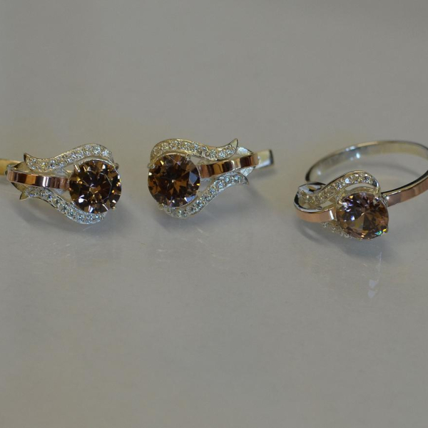 Срібний гарнітур з пластинами із золота