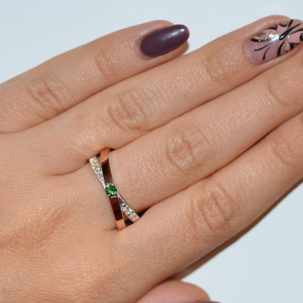 Серебряное кольцо со вставками из золота