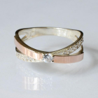 Серебряное кольцо со вставками из золота