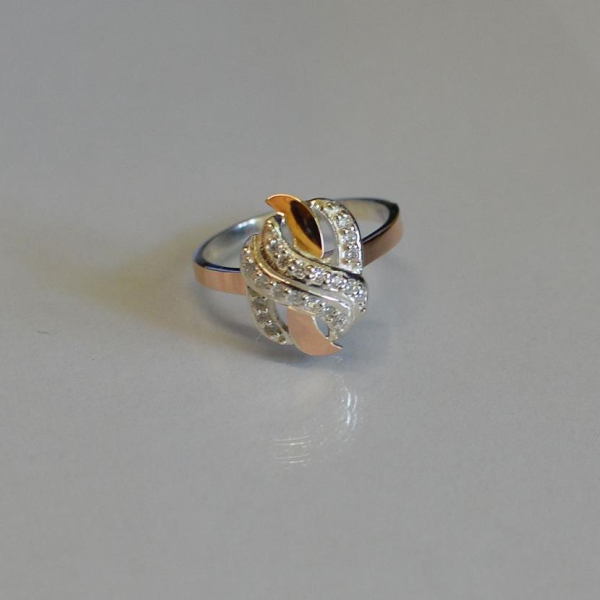 Срібна каблучка  с напайками из золота