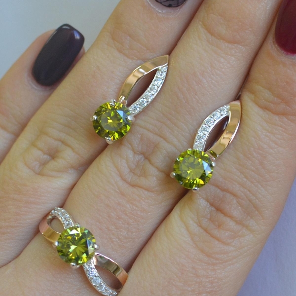 Срібний комплект зі вставками з золота