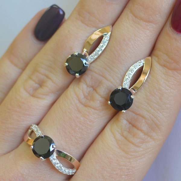 Срібний комплект зі вставками з золота