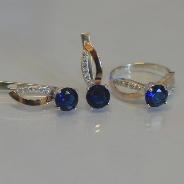 Срібний комплект зі вставками з золота