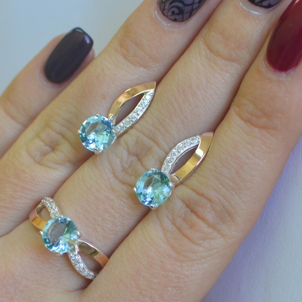 Срібний комплект зі вставками з золота