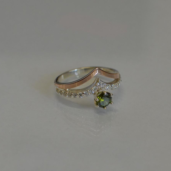 Срібна каблучка з золотими пластинами