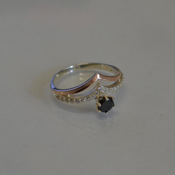 Срібна каблучка з золотими пластинами