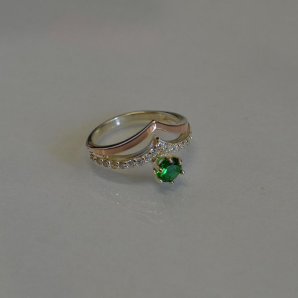 Срібна каблучка з золотими пластинами