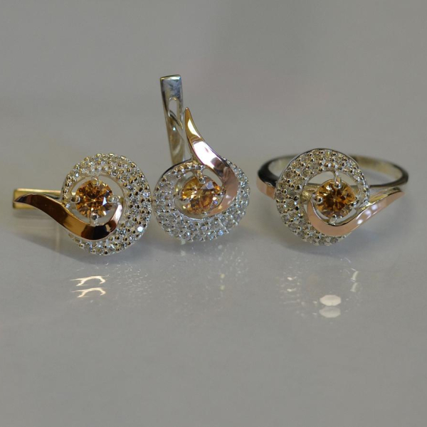 Срібний набір з золотими накладками