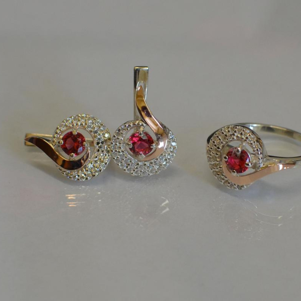 Срібний набір з золотими накладками