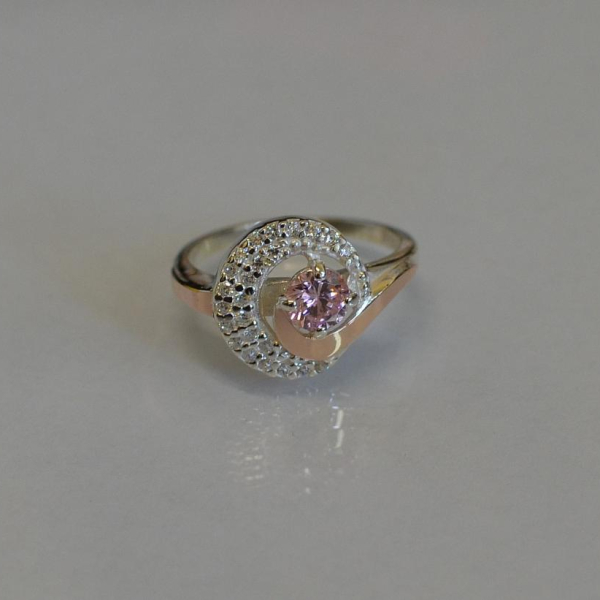 Срібна каблучка з золотими напайками