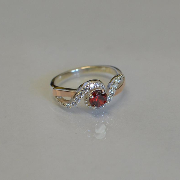 Срібна каблучка з золотими напайками