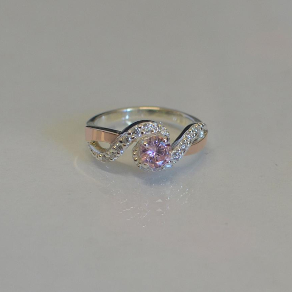 Срібна каблучка з золотими напайками