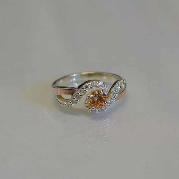 Срібна каблучка з золотими напайками