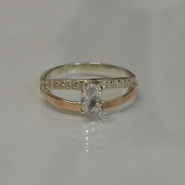 Срібна каблучка  зі вставками з золота