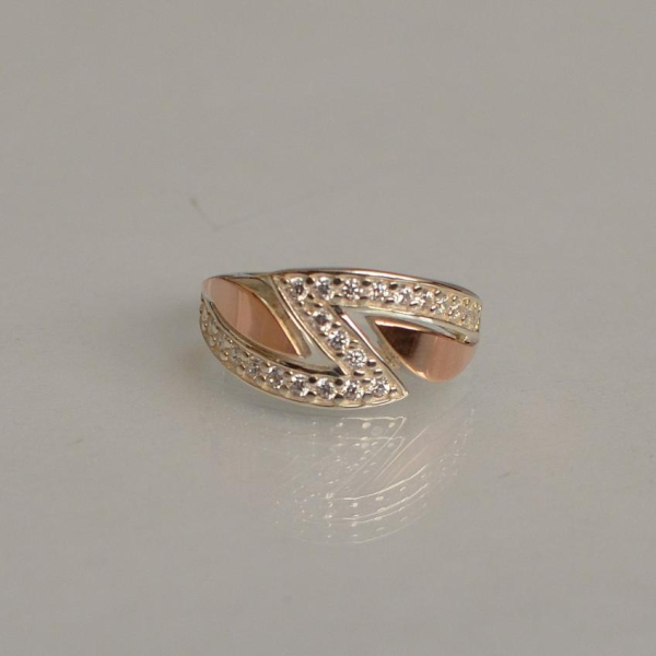 Срібна каблучка з накладками з золота