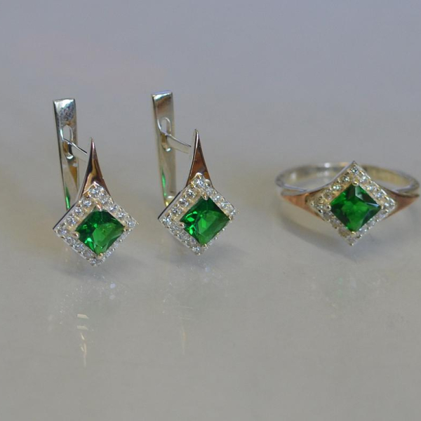 Срібний комплект з золотими вставками