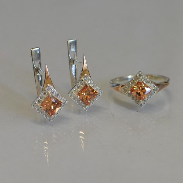 Срібний комплект з золотими вставками