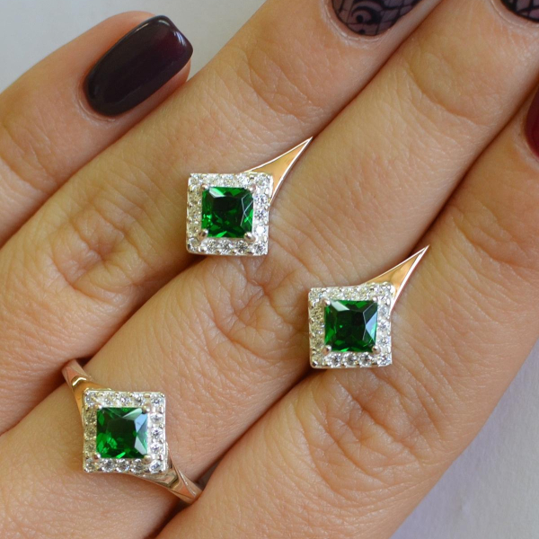 Срібний комплект з золотими вставками