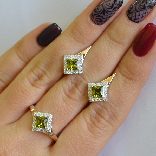 Срібний комплект з золотими вставками