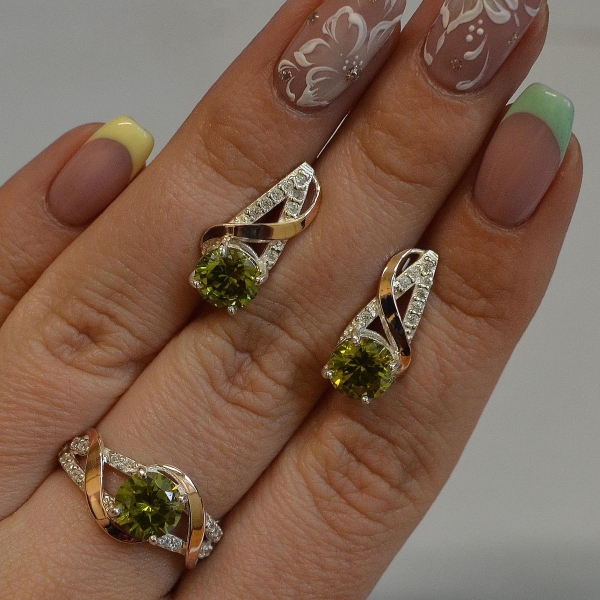 Срібний комплект прикрас з золотими вставкми