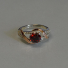 Каблучка срібна з золотими наклакдами та кубічним цирконієм