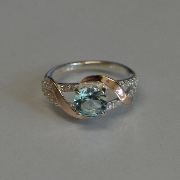 Каблучка срібна з золотими наклакдами та кубічним цирконієм