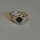 Каблучка срібна з золотими наклакдами та кубічним цирконієм