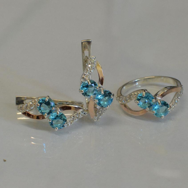 Серебряный набор серьги и кольцо