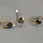 Гарнітур із срібла