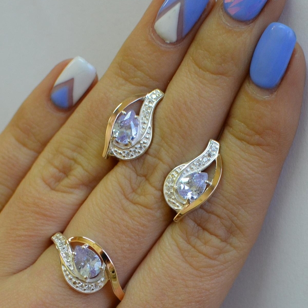 Гарнітур із срібла