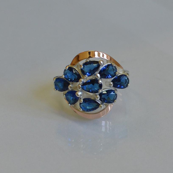 Каблучка срібна з золотими вставками