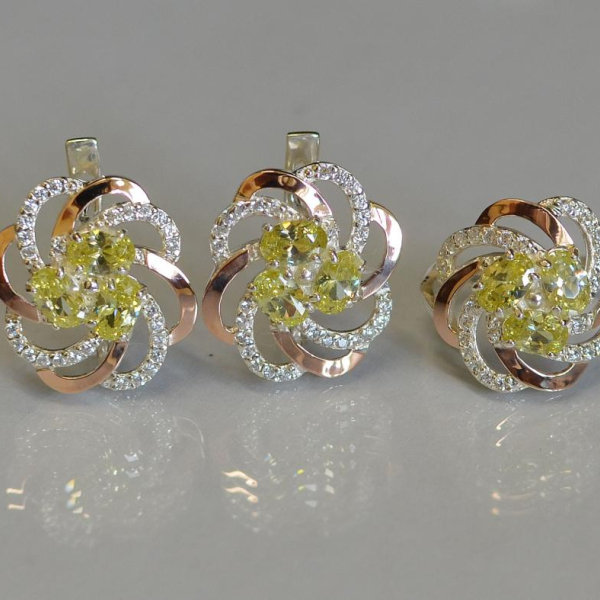 Набор серебряный с золотыми напайками(пластинами)