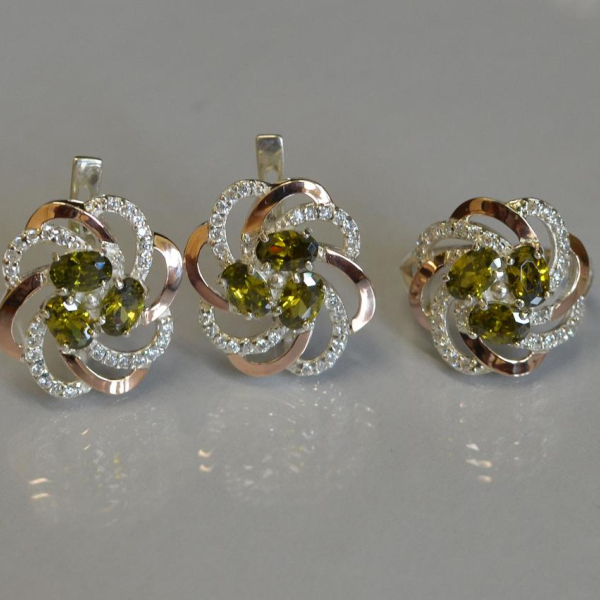 Набор серебряный с золотыми напайками(пластинами)